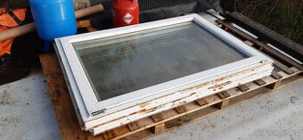 Plastová okna vymontované ze stavby 155x110cm