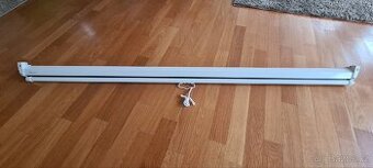 Projekcni platno AVELI, roleta, 73", (4:3)