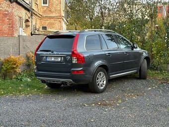 Volvo XC90  R-Design, 2.4 D5, 136,4 kW, automat, 2008