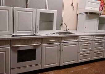 Krásná venkovská kuchyně se spotřebiči,5456