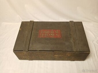 Starožitná reklamní bedna Kolinea