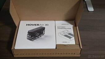Dron HOVERAir X1 Combo (černý)