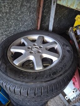 Mercedes ML W 163 / 255 60 R17 zimní