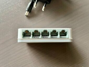 Switch D-LINK GO-SW-5E - 5 portů