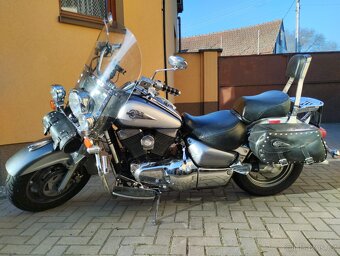Suzuki Intruder 1500