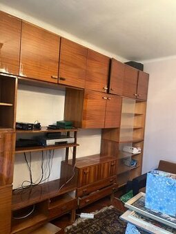 ZDARMA ZA ODVOZ  NÁBYTEK Z POZŮSTALOSTI