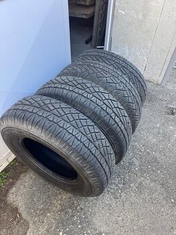 Pneu MICHELIN LATITUDE CROSS 225/75 R16