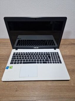 Notebook Asus X522m