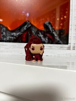 Kinder Joy Stranger Things - 11 red