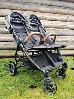 Kočárek Colleto Enzo twin pro sourozence