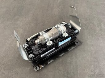 Golf 6 airbag spolujezdce - neaktivovaný/nepoužit