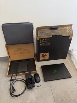 Razer Blade 14 (2021) - R9 5900HX RTX3070 - TOP STAV