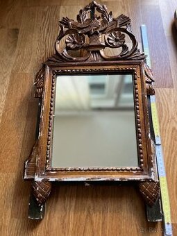 Starožitné dřevěné zrcadlo