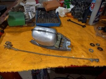 Motorek stěračů VW T1