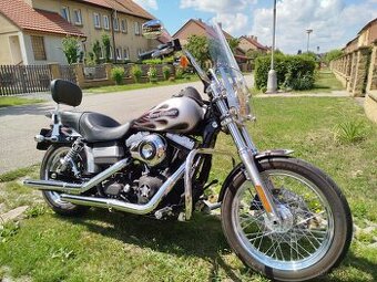 Harley Davidson Dyna Street Bob
