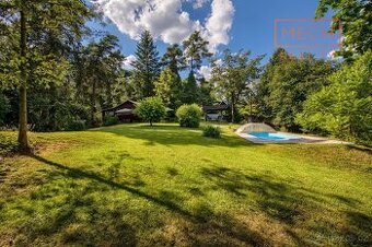 Prodej pozemku u řeky Sázavy 2 500m², Čerčany