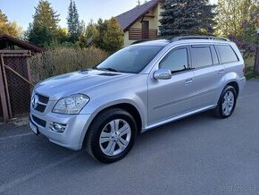 Krásný Mercedes-Benz Gl  3.0.CDI  Tažné 3.5T