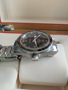 Omega Seamaster 300 luxusní hodinky