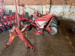 Secí stroj na kukuřici Kverneland Optima 8R