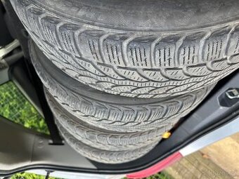 Zimní pneumatiky 185/60R15 - 84T