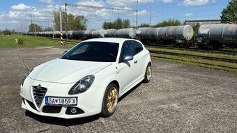 Alfa Romeo Giulietta 2.0 JTDm, edícia TROFEO