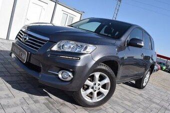 ►►Toyota RAV4 2.2 D-4D 110KW Lux 4x4•WEBASTO REZERVACE◄◄
