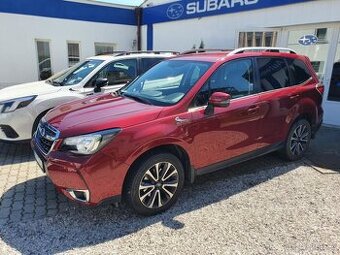 Subaru Forester XT 2017 71 tis km perfektní stav.