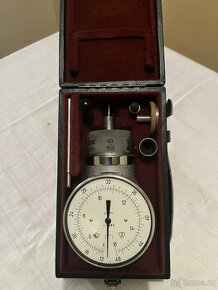 Mechanický měřič otáček - 1