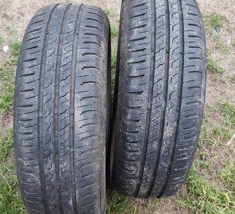 2xLetní pneu Barum 185/65 R15