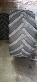 Prodám zemědělské pneu 900/60 R38 - 1