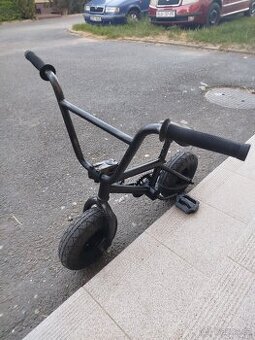 Mini Bmx Černá barva (dobrý stav )
