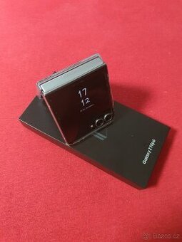 Samsung galaxy Z FLIP 6,256 GB