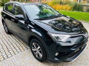 Toyota Rav4 2.0D MANUÁL 1.MAJ FACELIFT KAMERA TAŽNÉ - 1