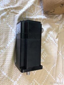 Krokový motor Siemens