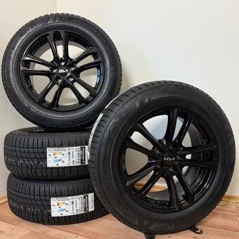 KIA SORENTO IV 5x114,3 R18 ET49,5+ZIMNÍ 235/60R18 9,5mm