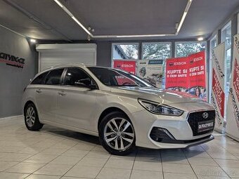 Hyundai i30 1.4T-GDi 103kW KAMERALANEČR