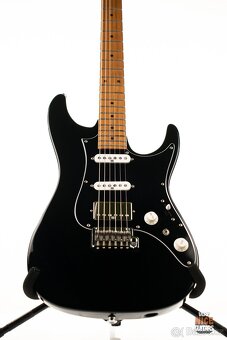 Ibanez AZ2204B Prestige