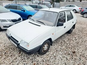 Favorit 135L r.v.1990 1 majitel