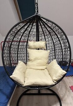 Houpací vajíčko se stojanem