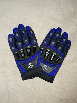 RUKAVICE NA MOTORKU, KOLO