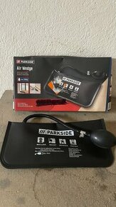 Nafukovací přizvedávací polštář