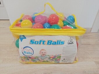 Míčky do suchého bazénu