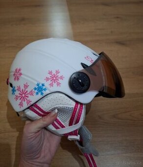 Lyzarska helma detska