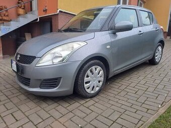 Suzuki swift 1.2 69kw rok 2012 - 1