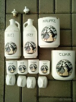 Porcelánové kořenky