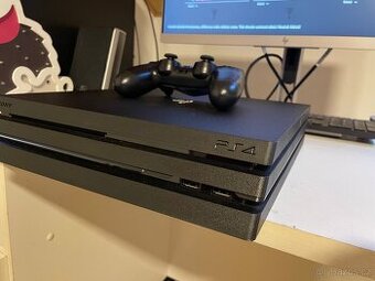 Playstation 4 PRO 1TB