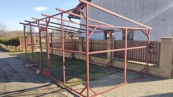 Ocelová konstrukce zahradního domku