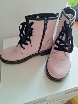 Dívčí boty vel.36