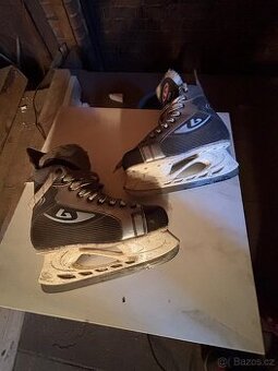 Brusle botas velikost 41 a 47