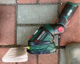 AKU NŮŽKY NA TRÁVNÍK A ŽIVÝ PLOT PGSA 12 A1 SADA.